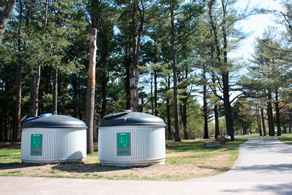 contenedores reciclaje parque natural