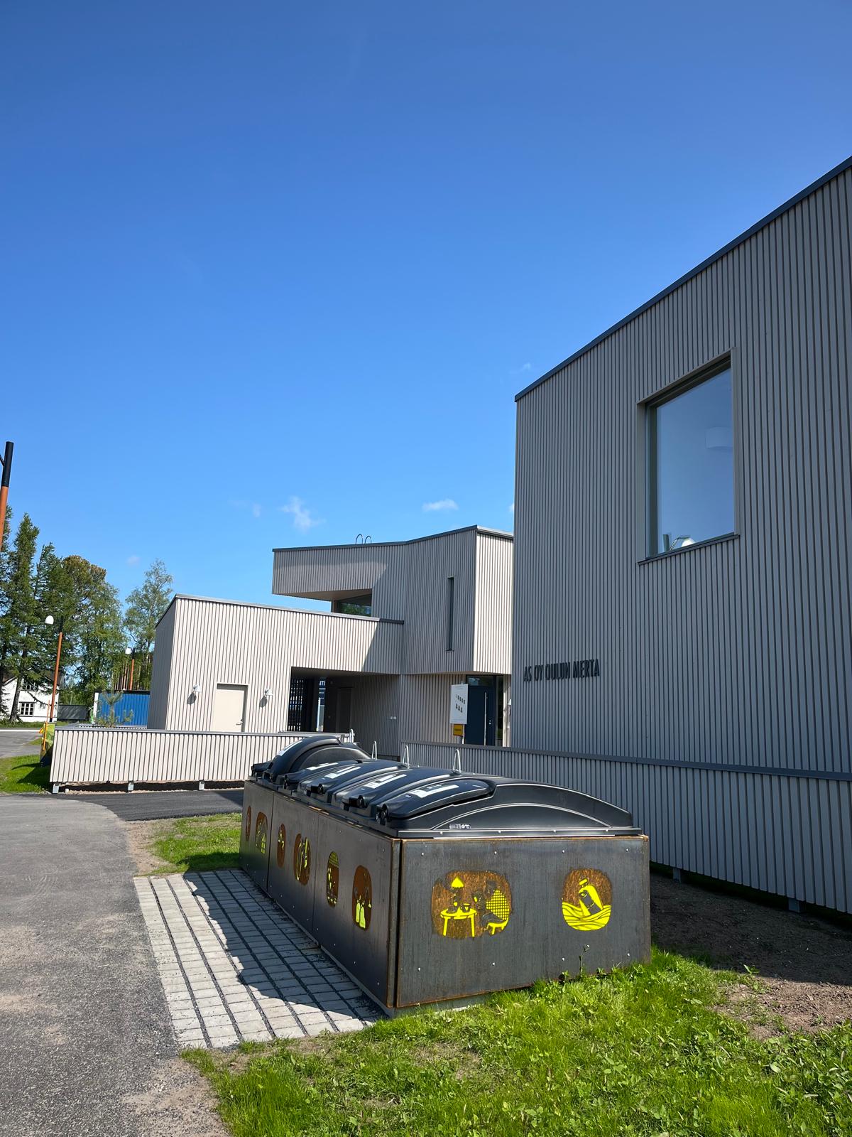 Taide ja jätteiden korttelikeräys lyövät kättä Oulun asuntomessuilla