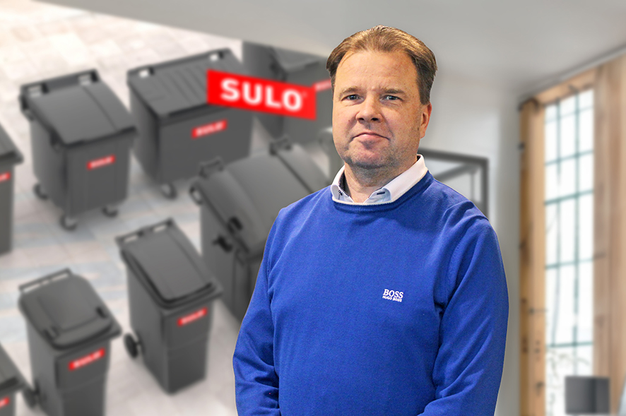 Sami Johansson taustakuvalla small